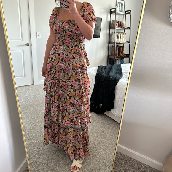 Entro Tiered Floral Maxi Dress - Picture 3 of 8